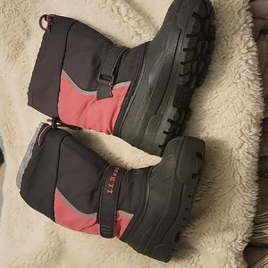 L.L. Bean girls winter boots